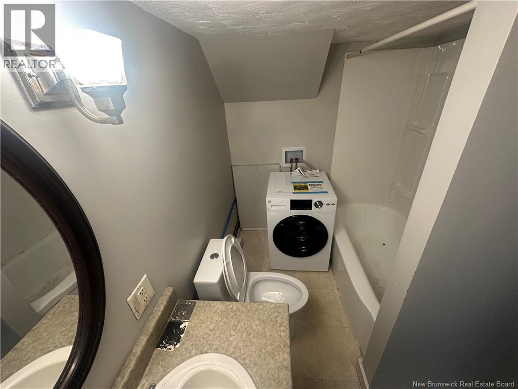 22 Cedar Street - 22
