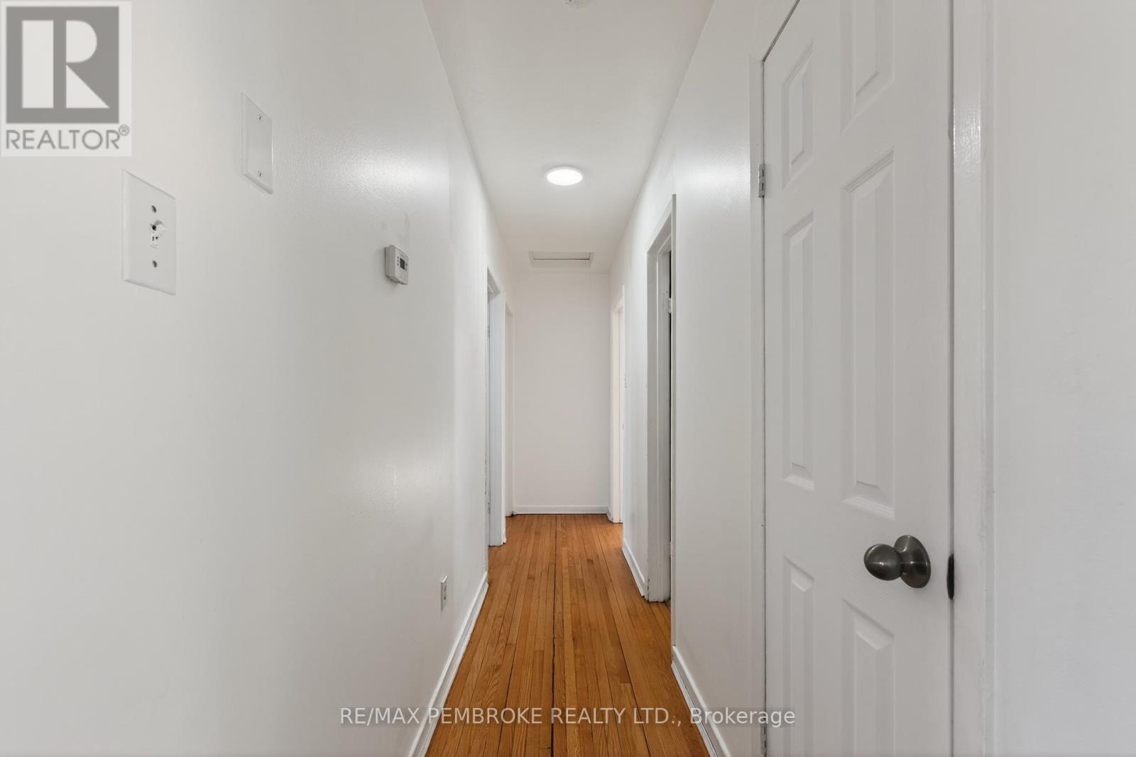 10 ALGONQUIN STREET - 11