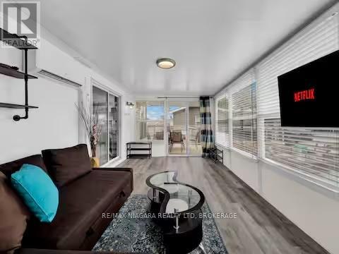 #51 490 EMPIRE ROAD - 11