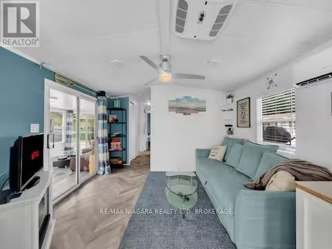 #51 490 EMPIRE ROAD - 7
