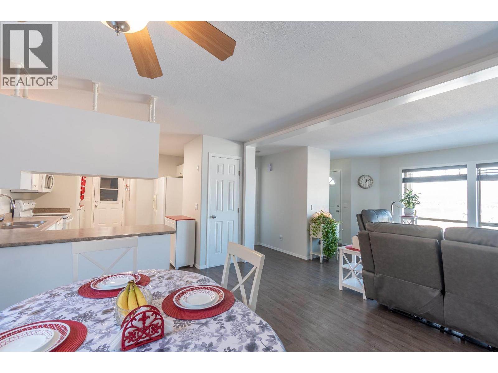 #42 1510 Trans Canada Highway - 16