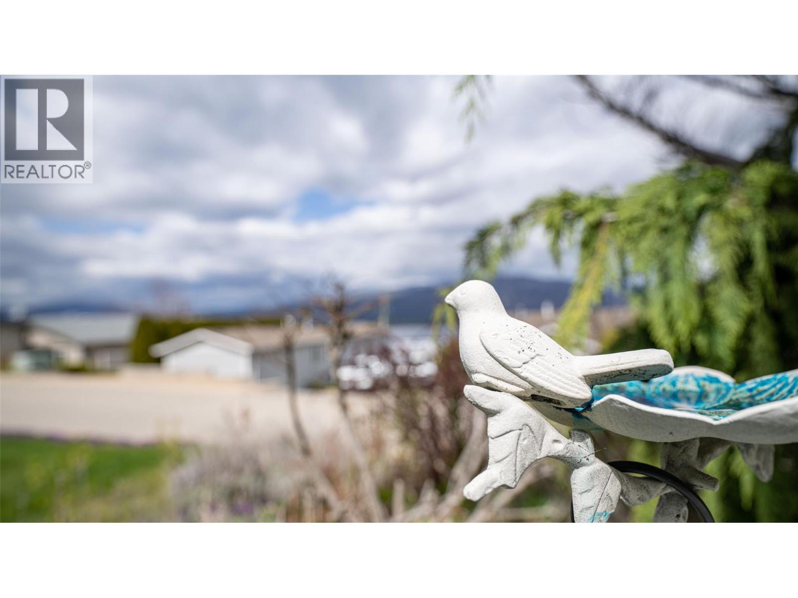 #42 1510 Trans Canada Highway - 49