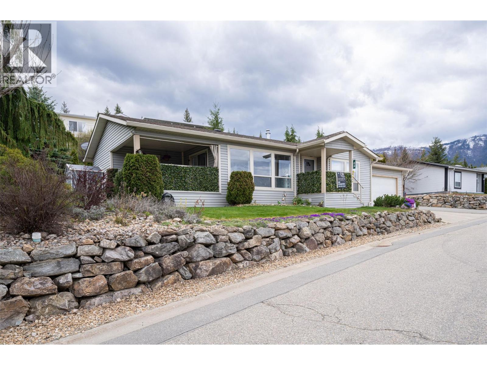 #42 1510 Trans Canada Highway - 70