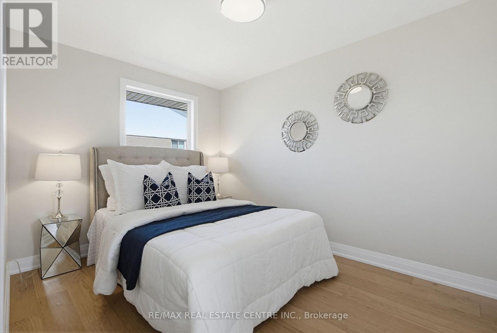 125 DUFFERIN STREET - 15