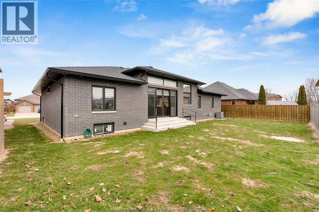 1381 CROSSWINDS, Lakeshore, Ontario, N0R1A0 — Photo 34