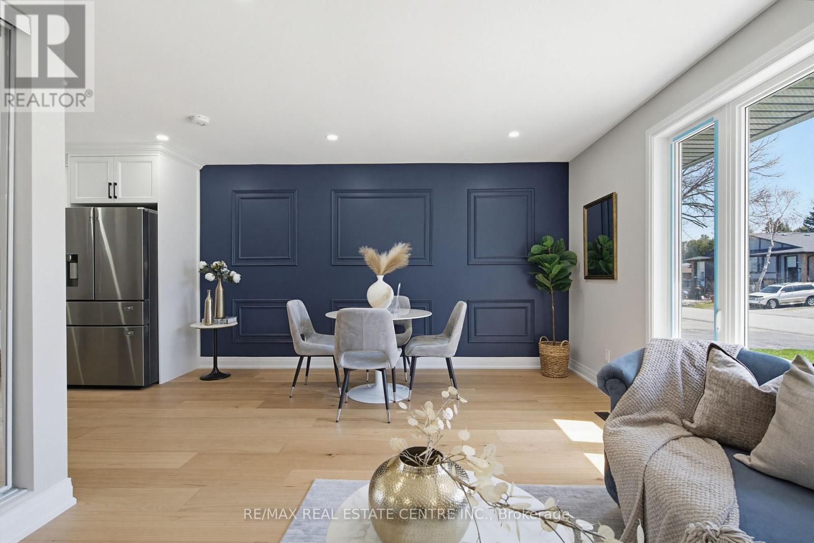 125 DUFFERIN STREET - 9