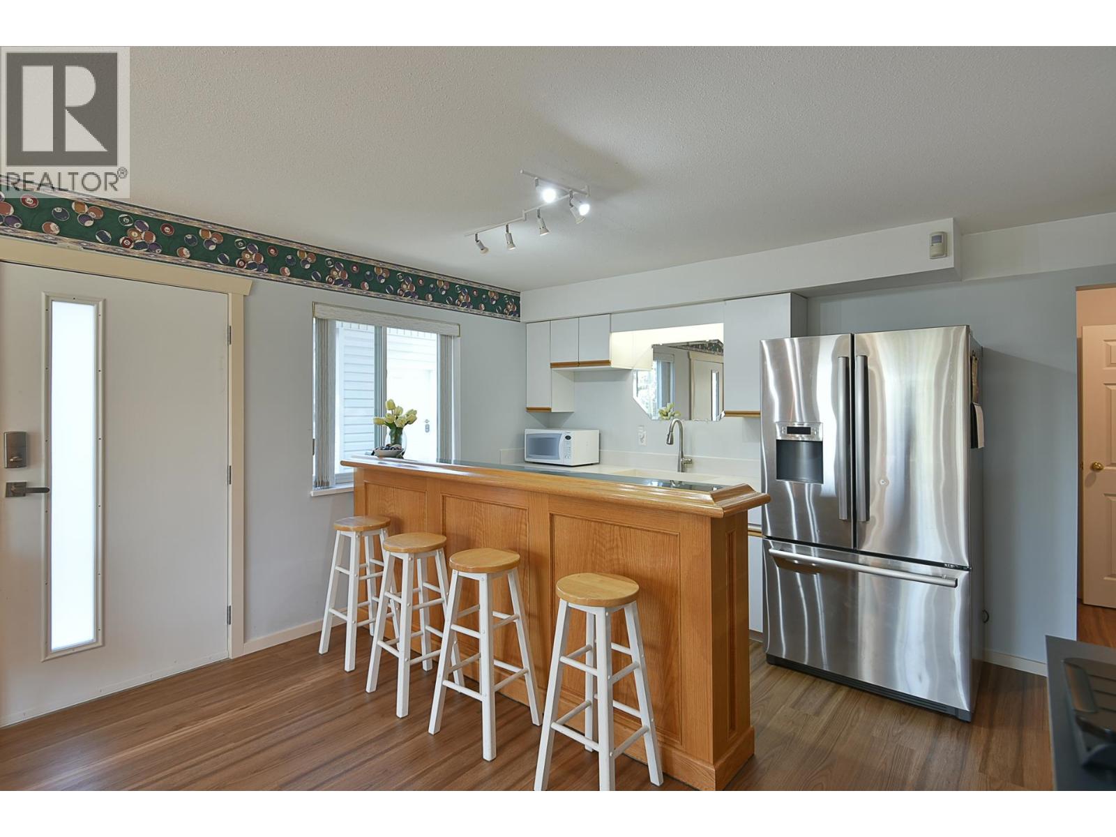 6502 SUNSHINE COAST HIGHWAY — photo 24