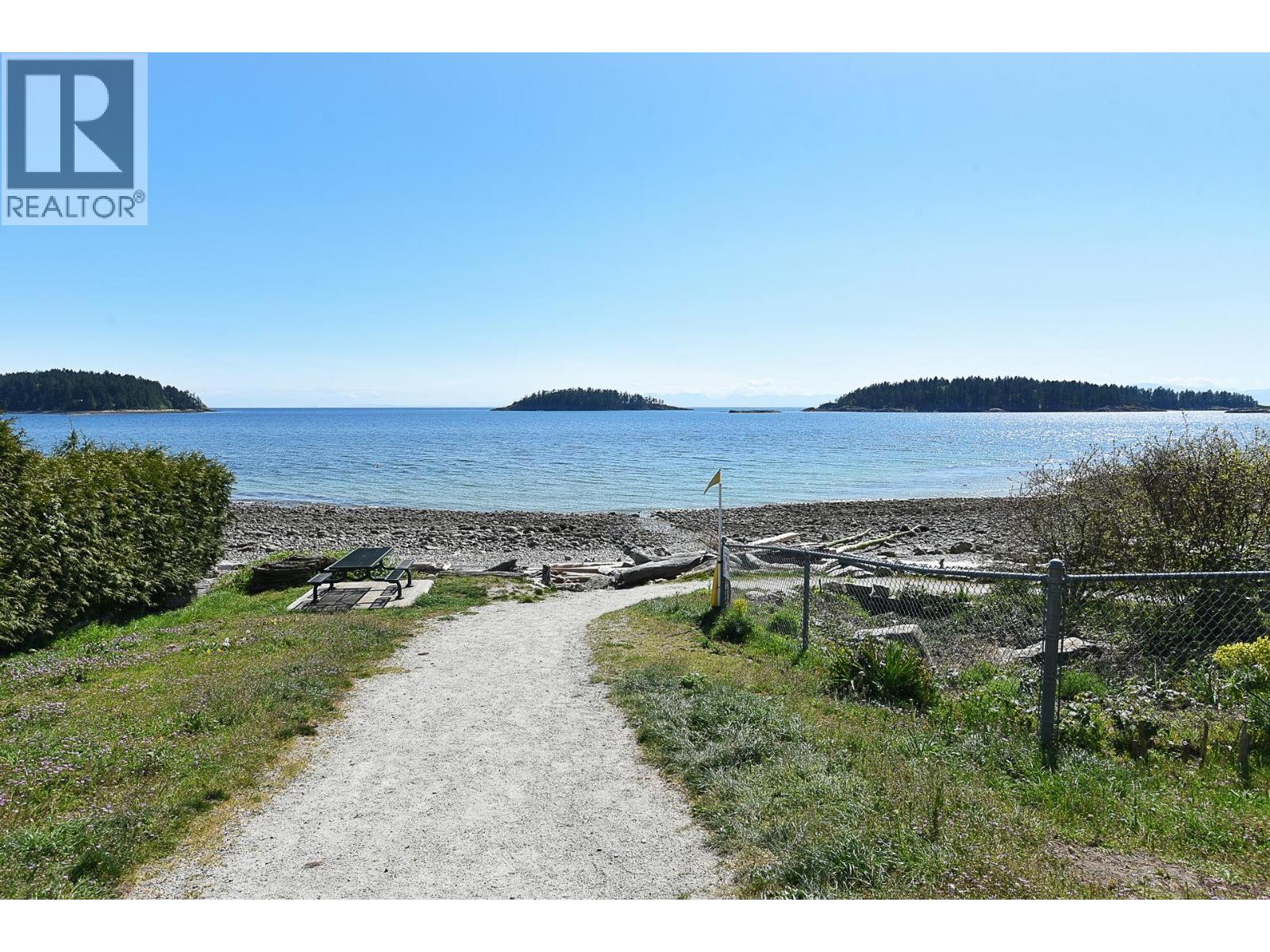 6502 SUNSHINE COAST HIGHWAY — photo 36