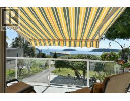 6502 Sunshine Coast Highway, Sechelt, BC V7Z0M9 Photo 12