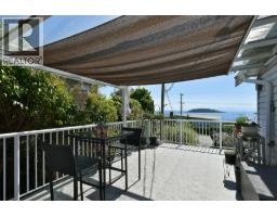 6502 Sunshine Coast Highway, Sechelt, BC V7Z0M9 Photo 8