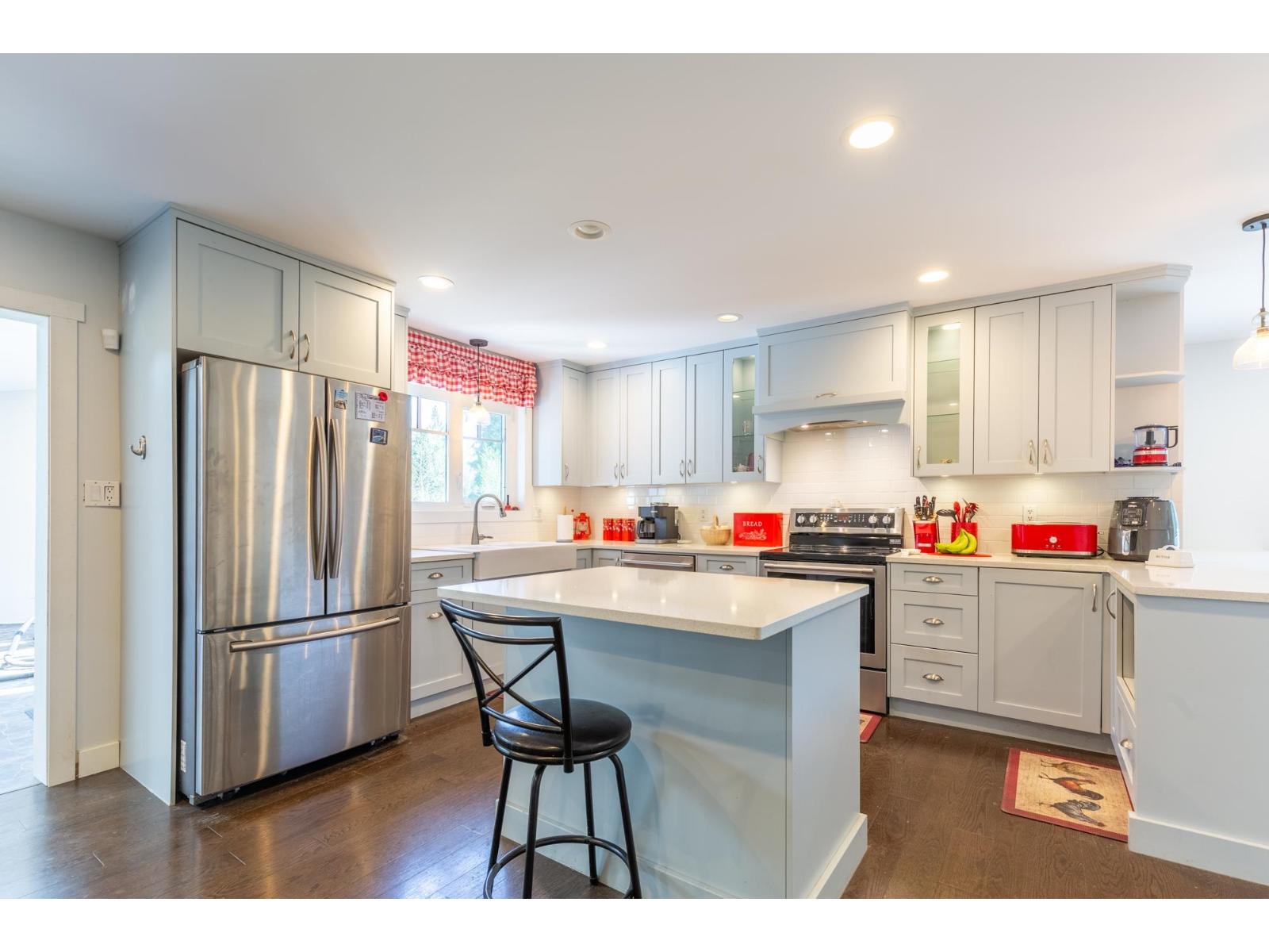 9328 LARKSPUR AVENUE — photo 15