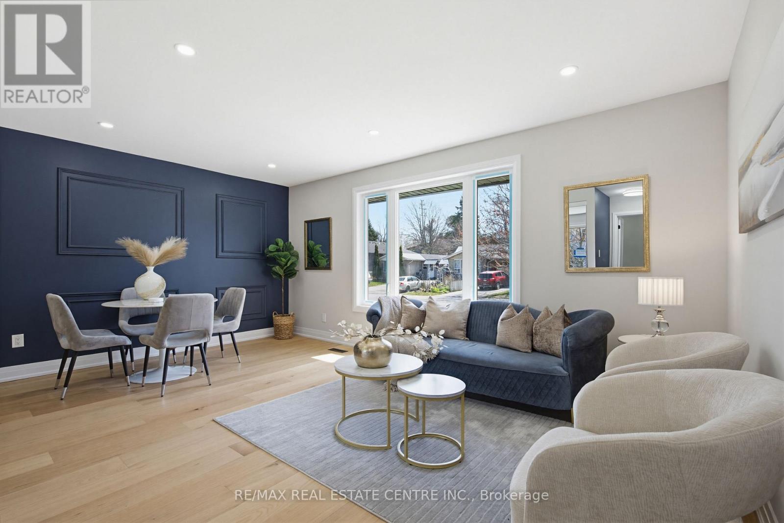 125 DUFFERIN STREET - 8