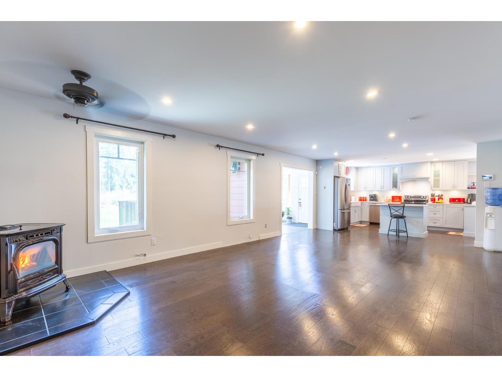 9328 LARKSPUR AVENUE — photo 19