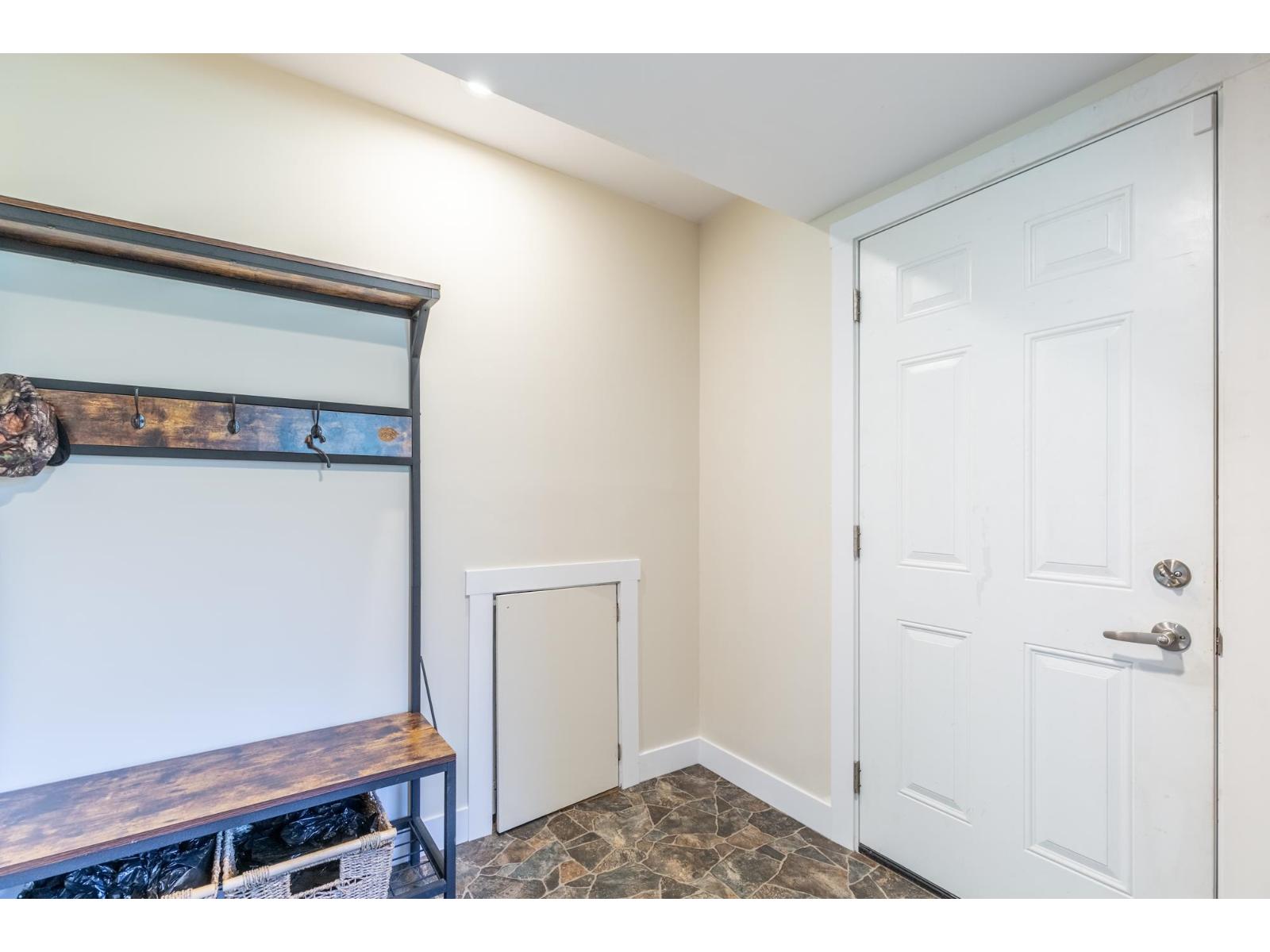 9328 LARKSPUR AVENUE — photo 22