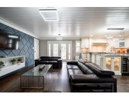 13721 Marine Drive, White Rock, BC V4B1A3 Photo 17