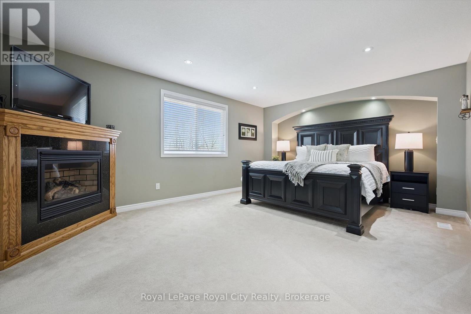 760 WILLOW ROAD - 27
