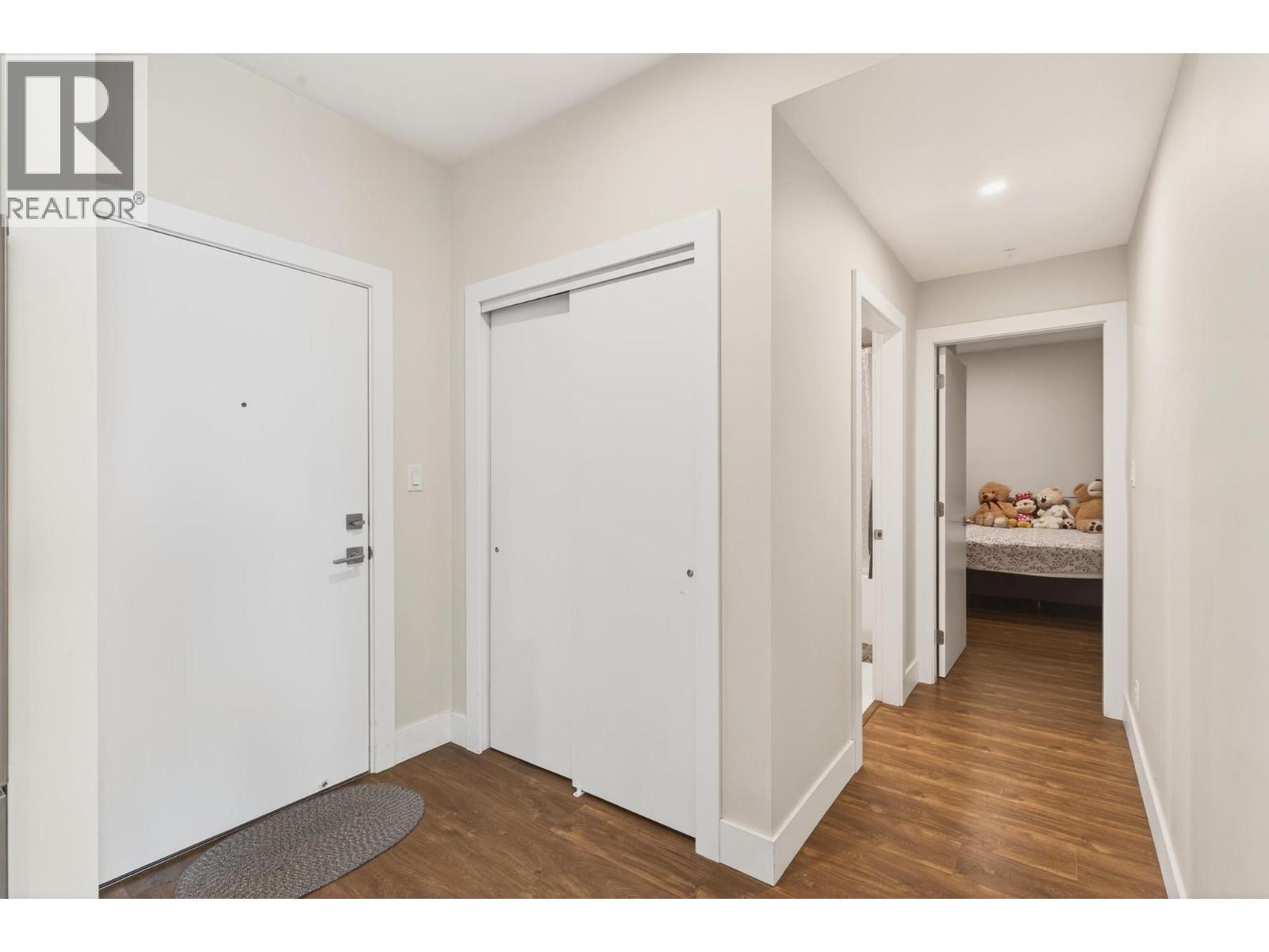 1925 Enterprise Way Unit# 412, Kelowna