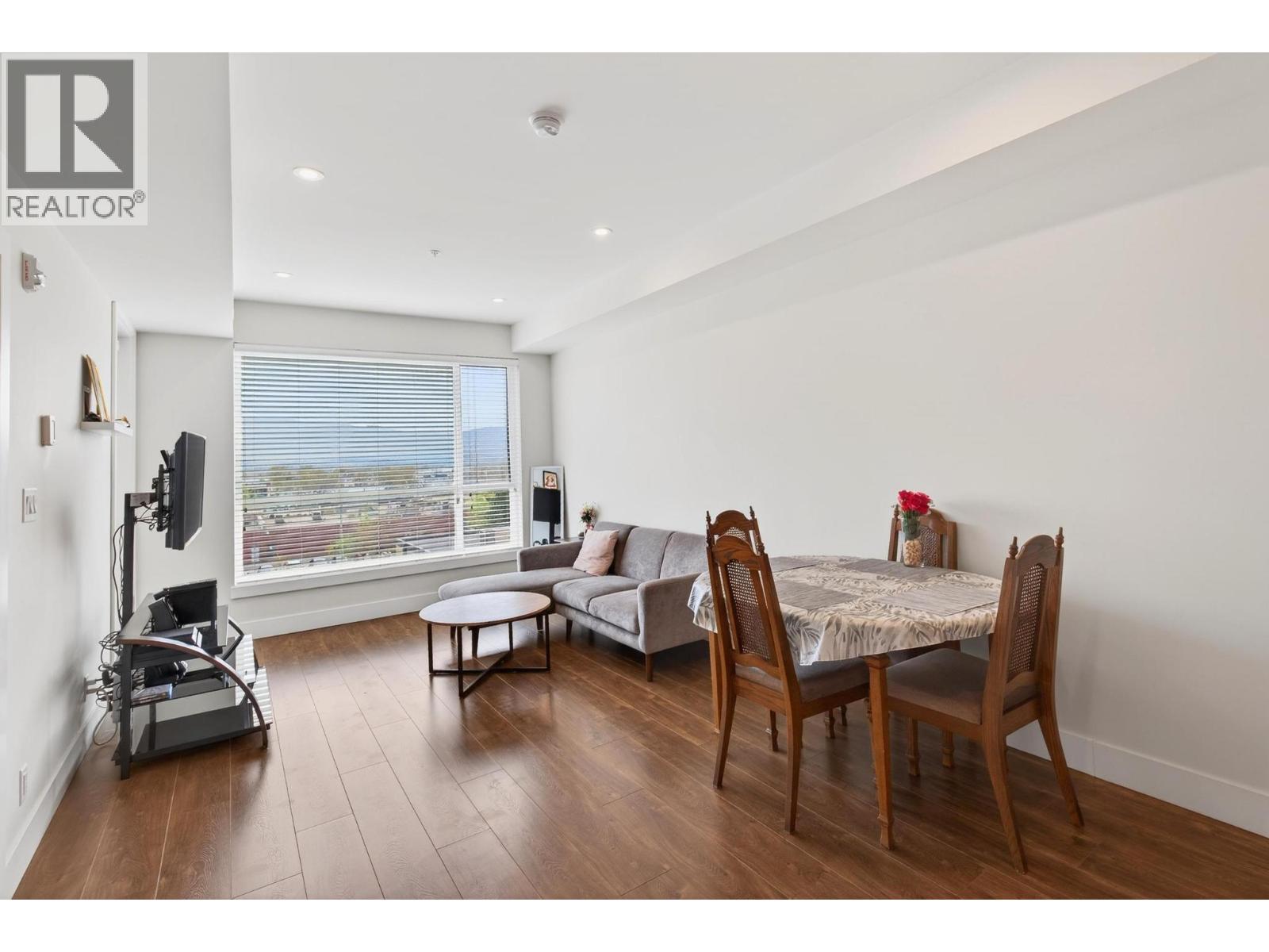 1925 Enterprise Way Unit# 412, Kelowna