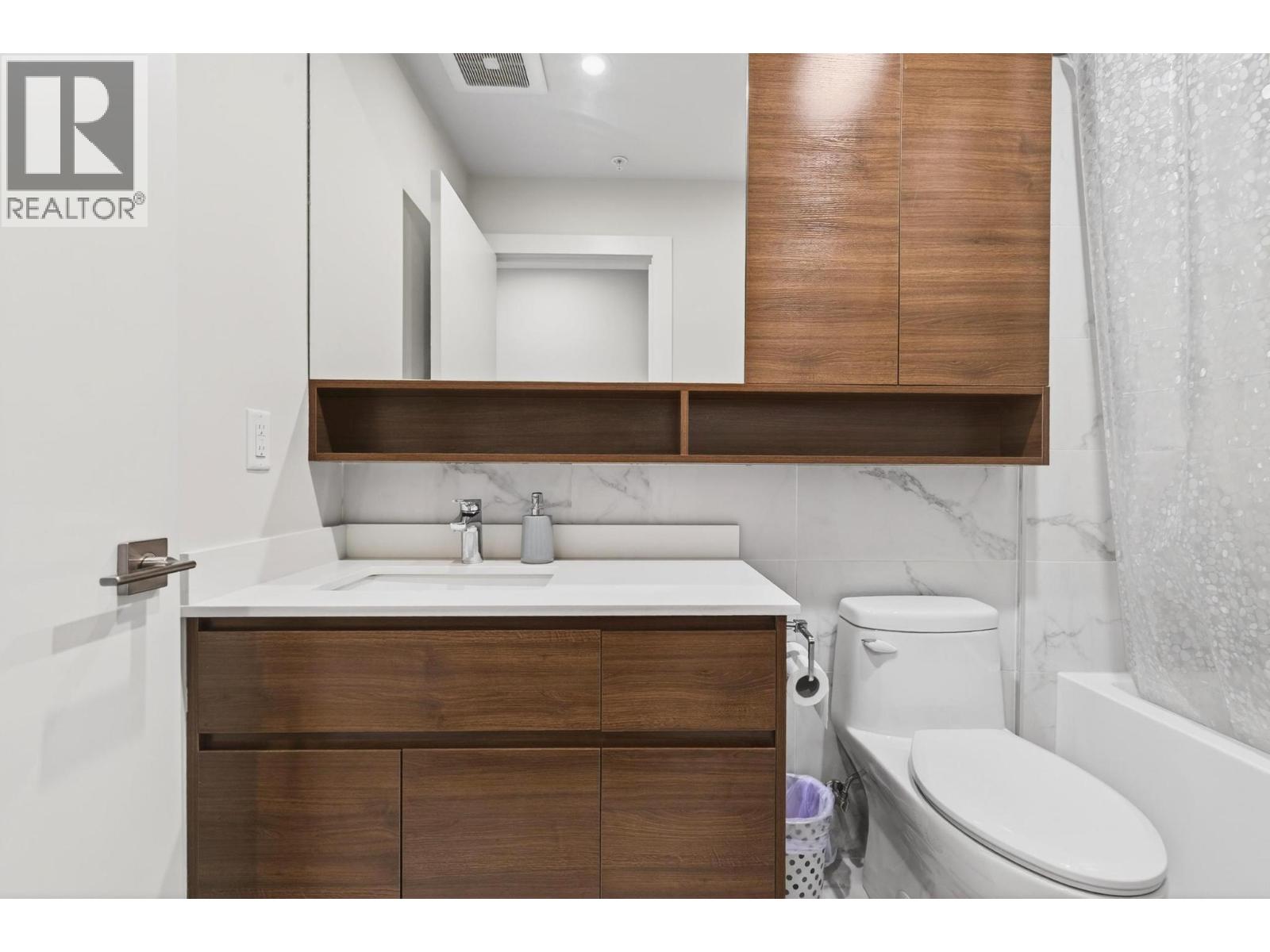 1925 Enterprise Way Unit# 412, Kelowna