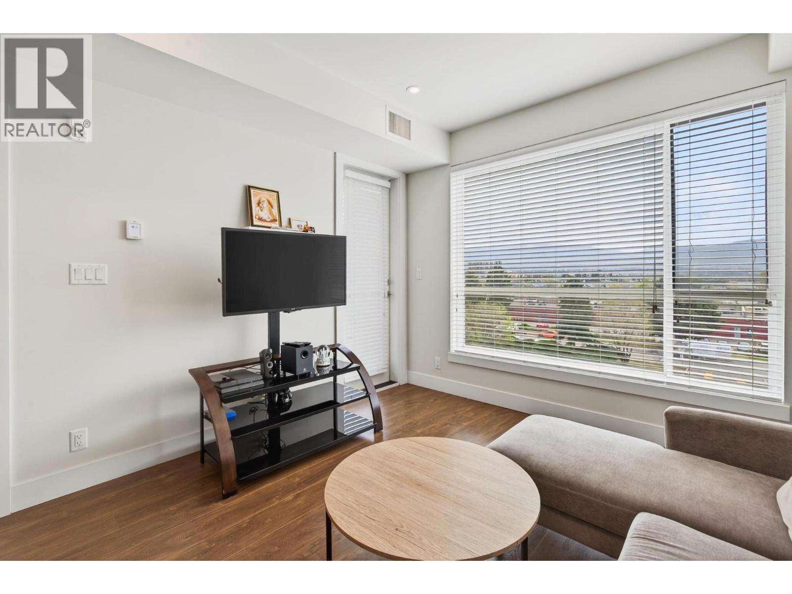 1925 Enterprise Way Unit# 412, Kelowna