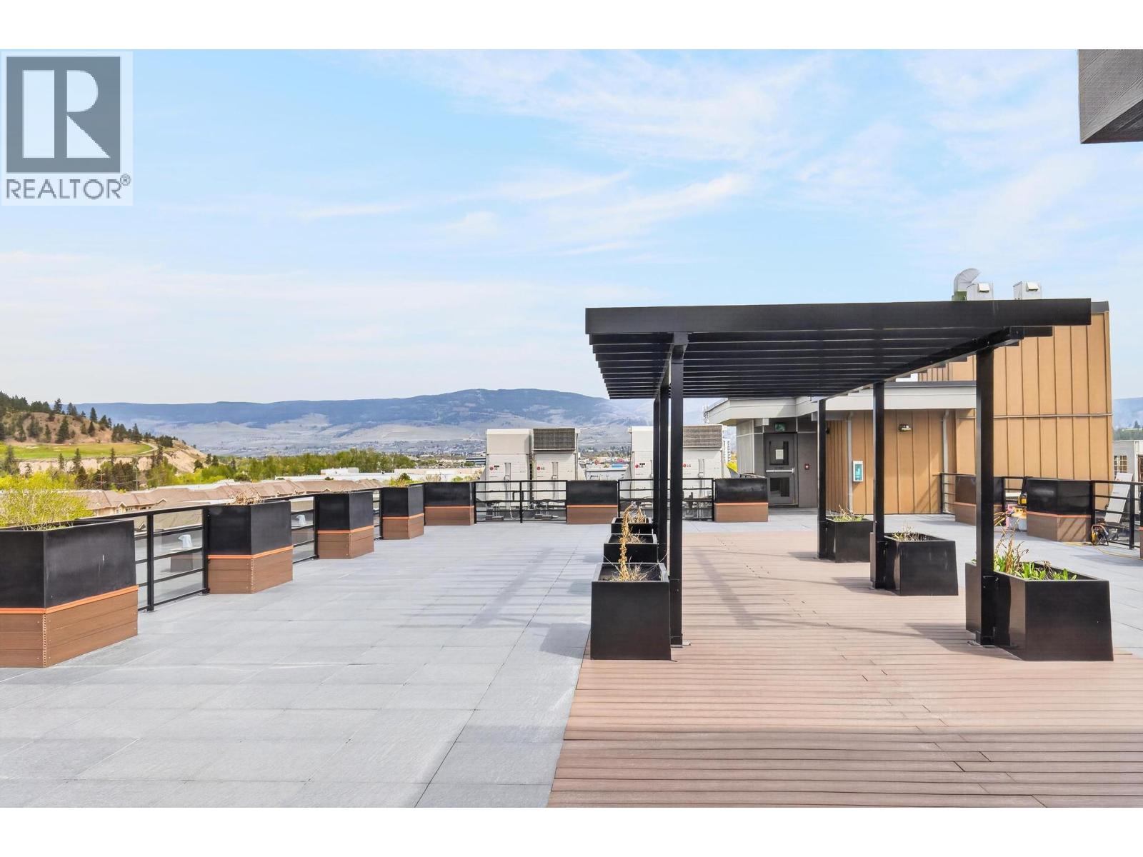 1925 Enterprise Way Unit# 412, Kelowna