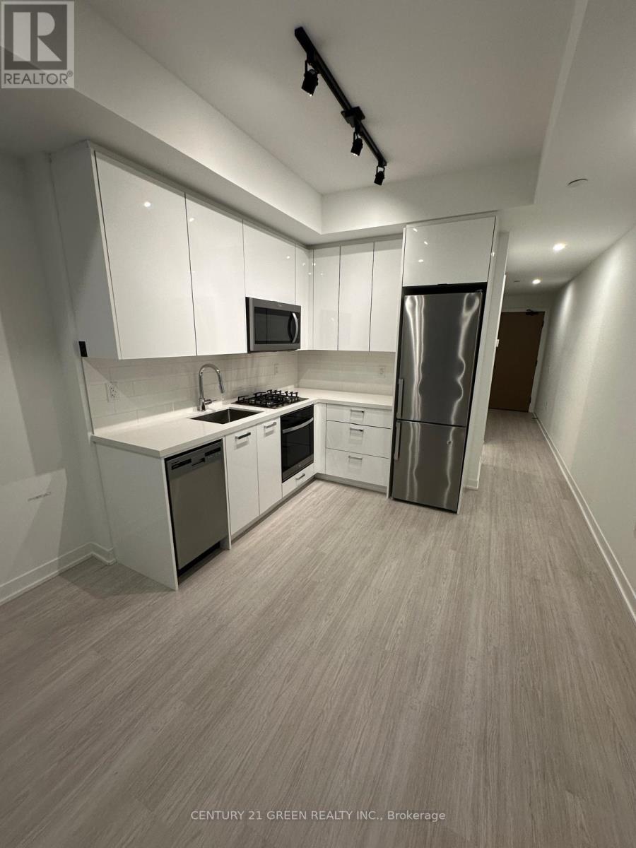 #414 195 MCCAUL STREET - 4