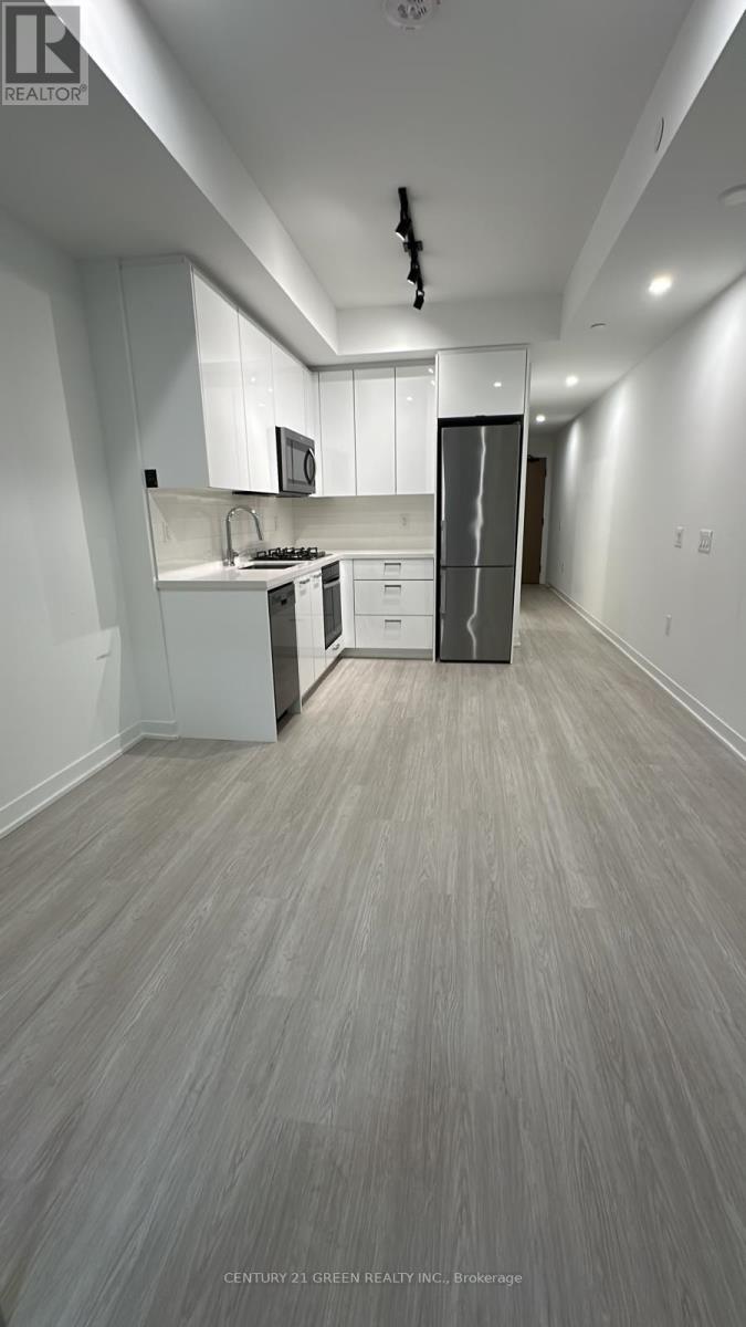#414 195 MCCAUL STREET - 6