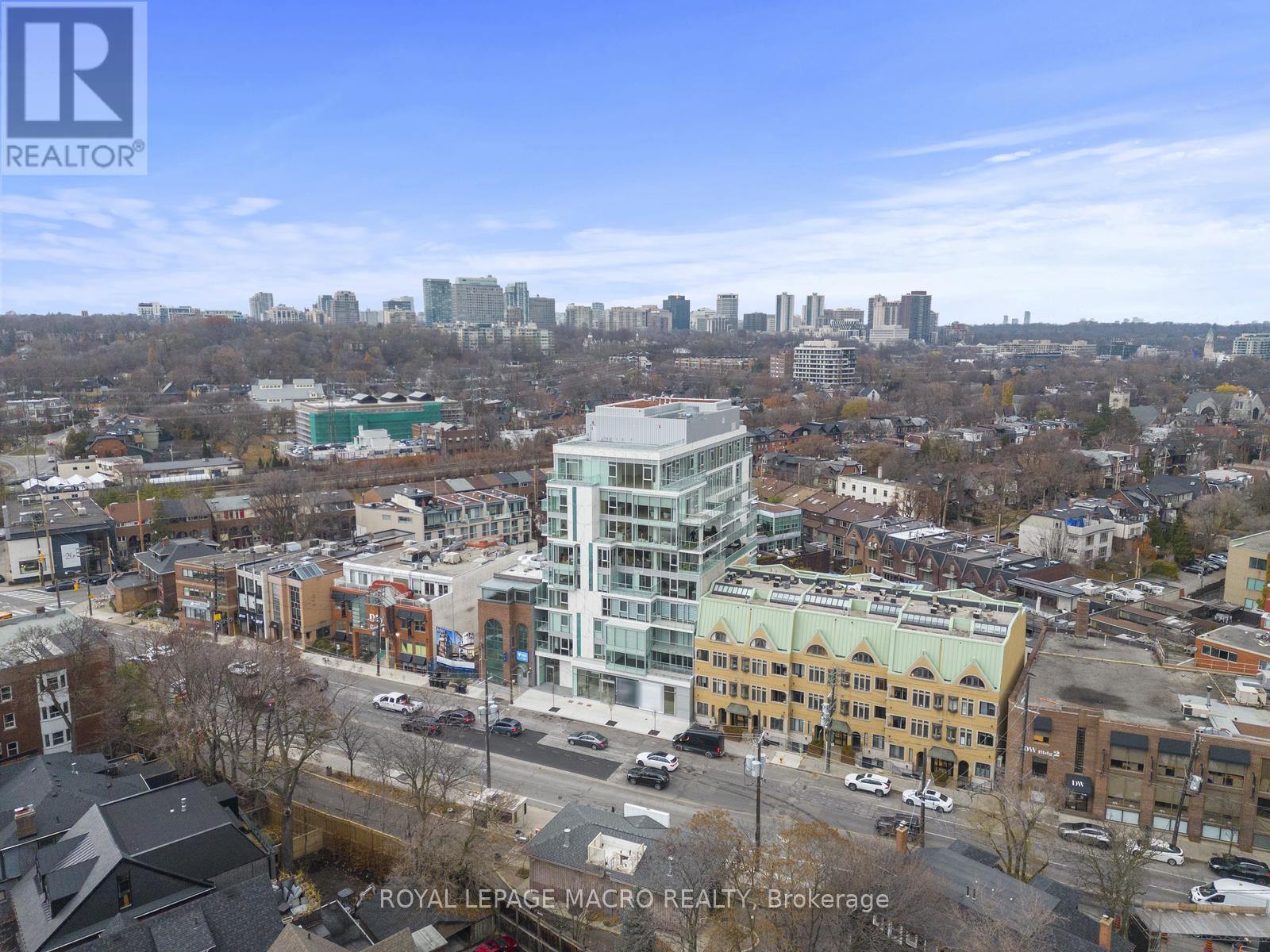 #403 346 DAVENPORT ROAD - 4