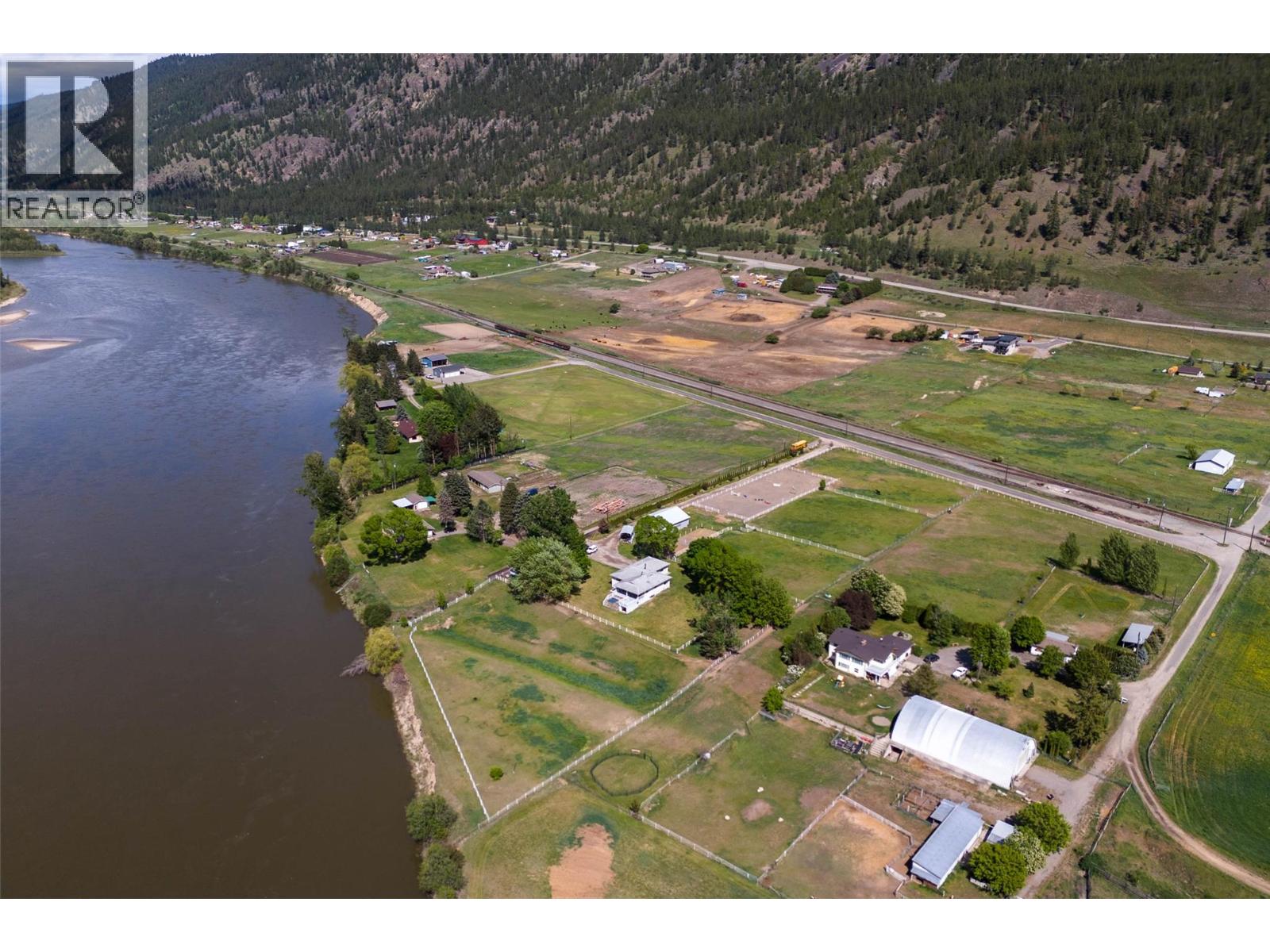 8717 Veteran Road - 42