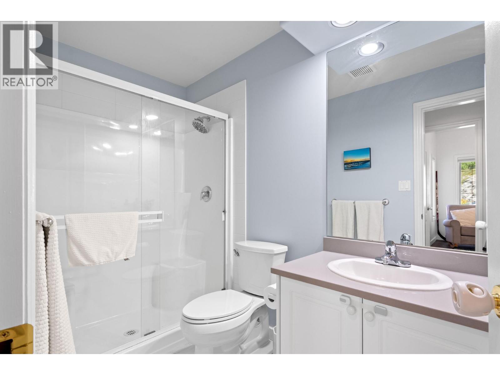 2455 Westwood Drive - 10