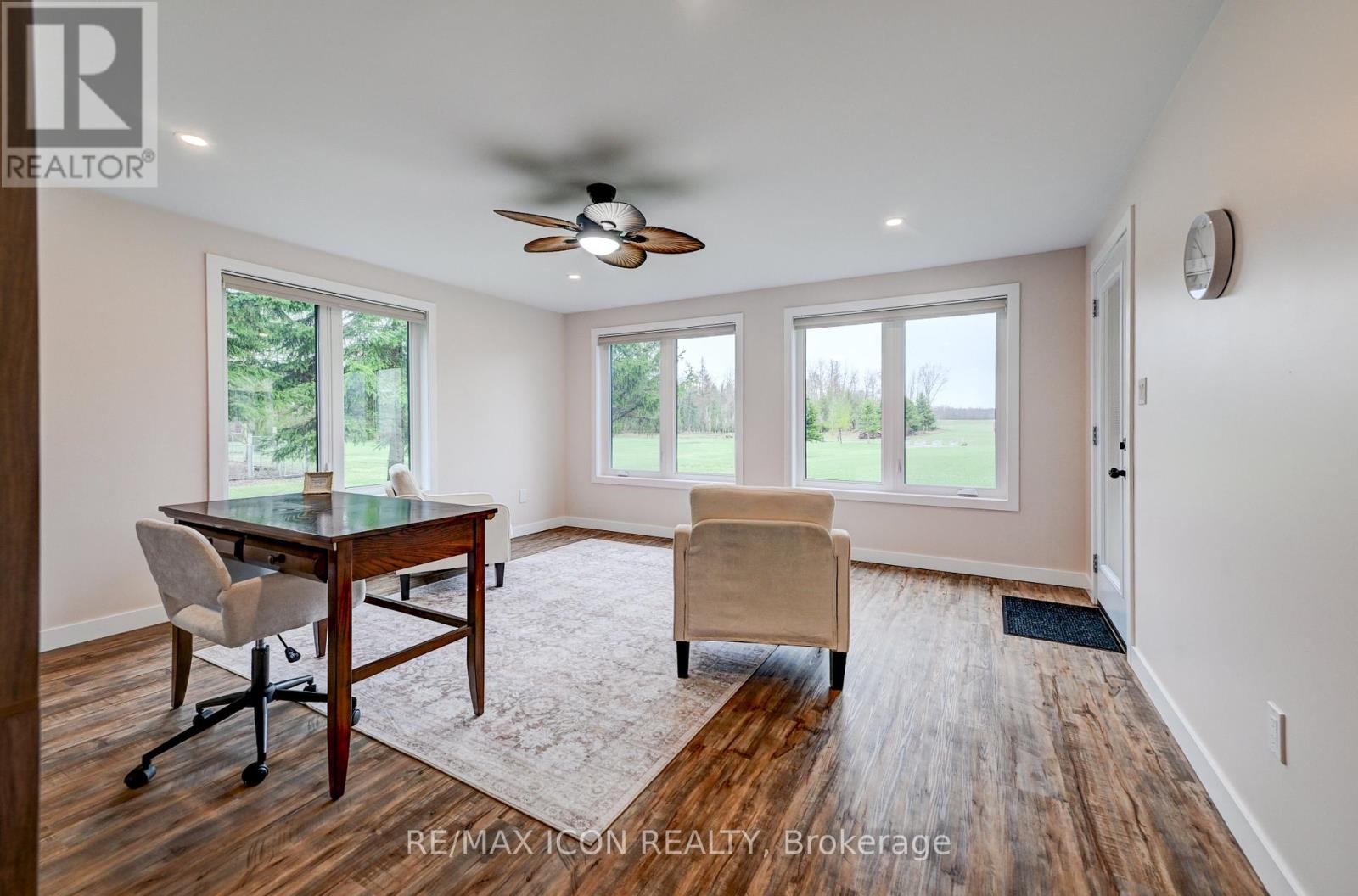 Family Room Residence 3