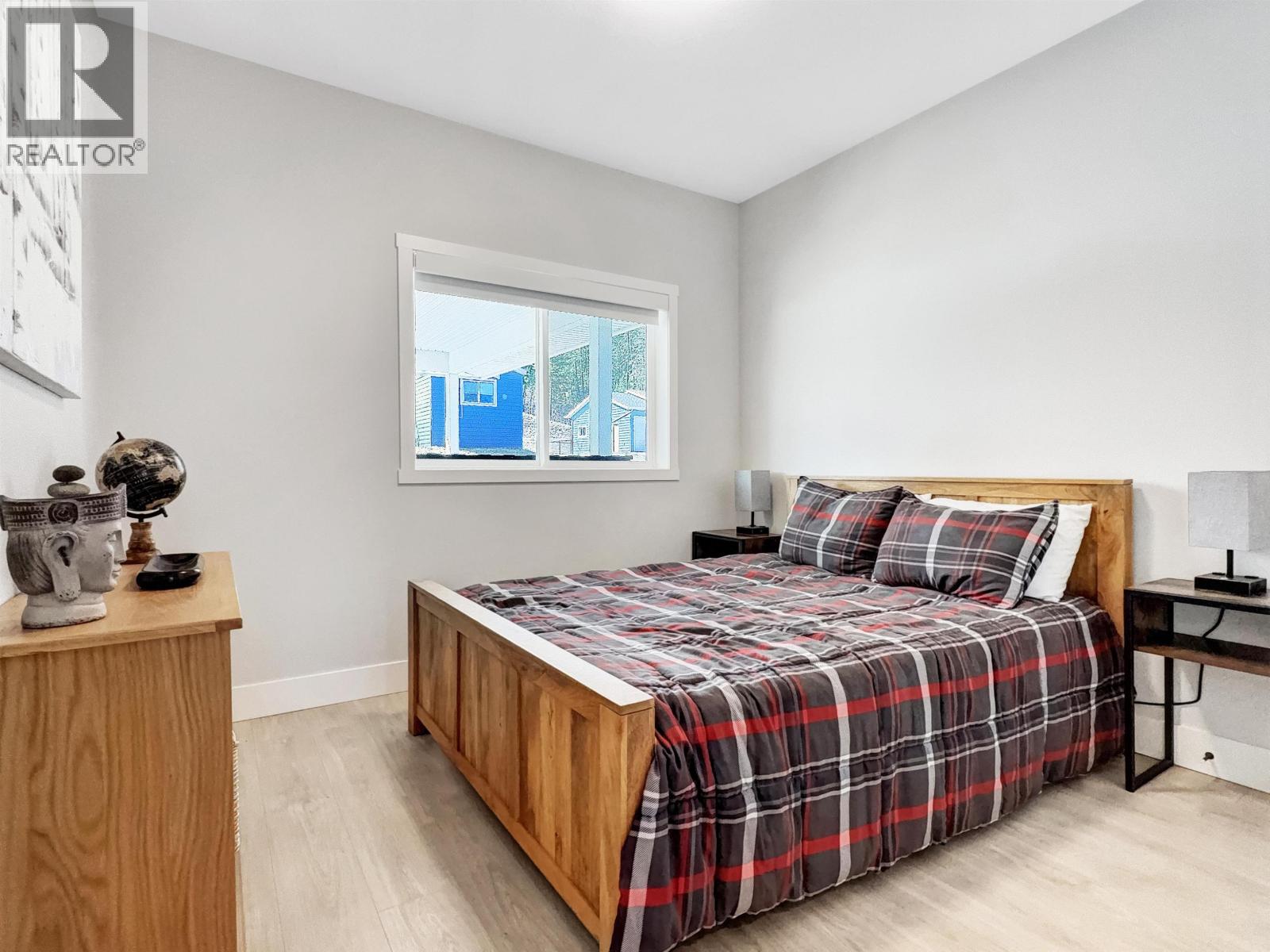 #7 555 WOTZKE DRIVE - 14