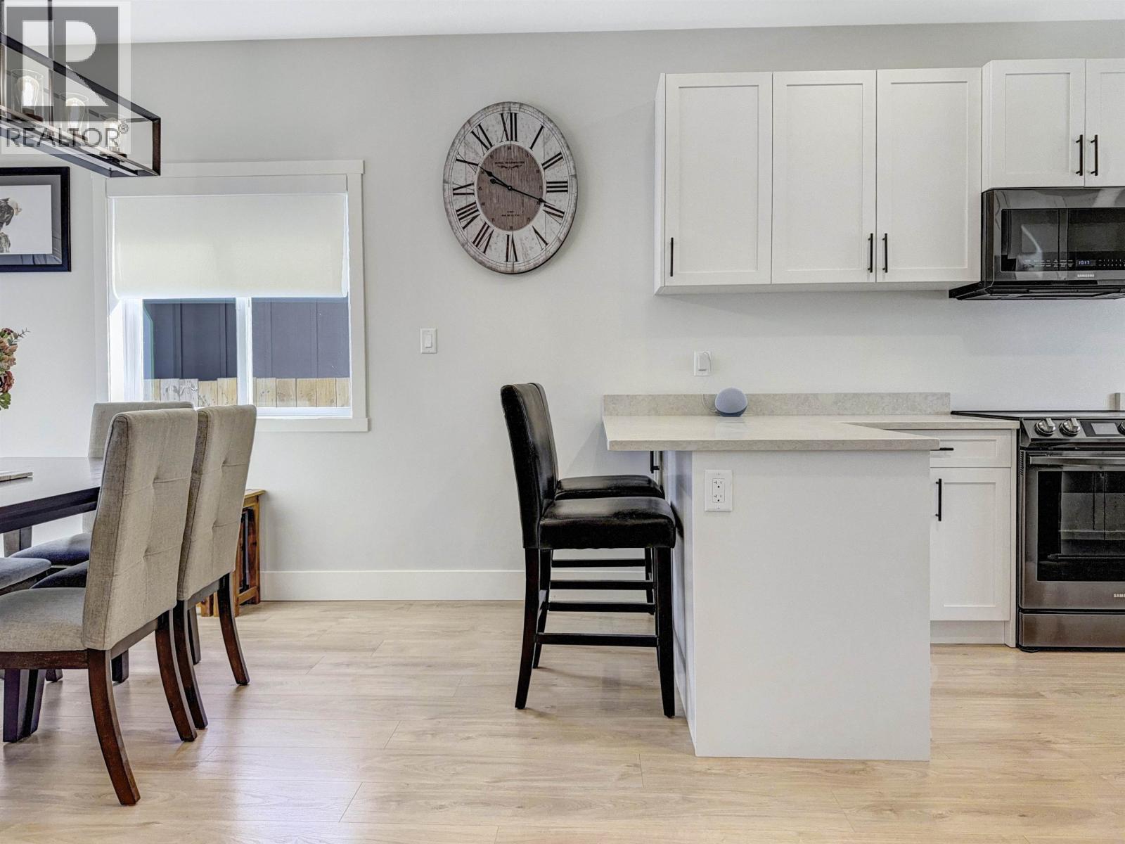 #7 555 WOTZKE DRIVE - 6