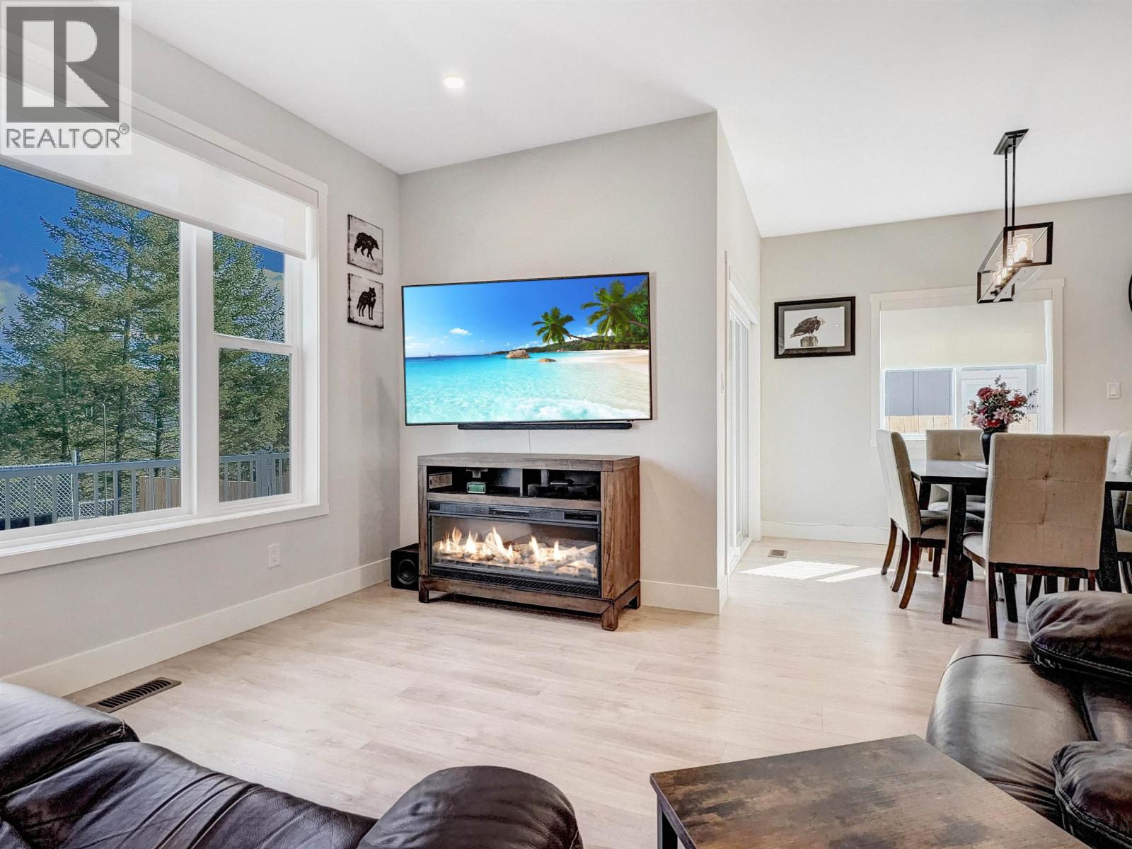 #7 555 WOTZKE DRIVE - 9