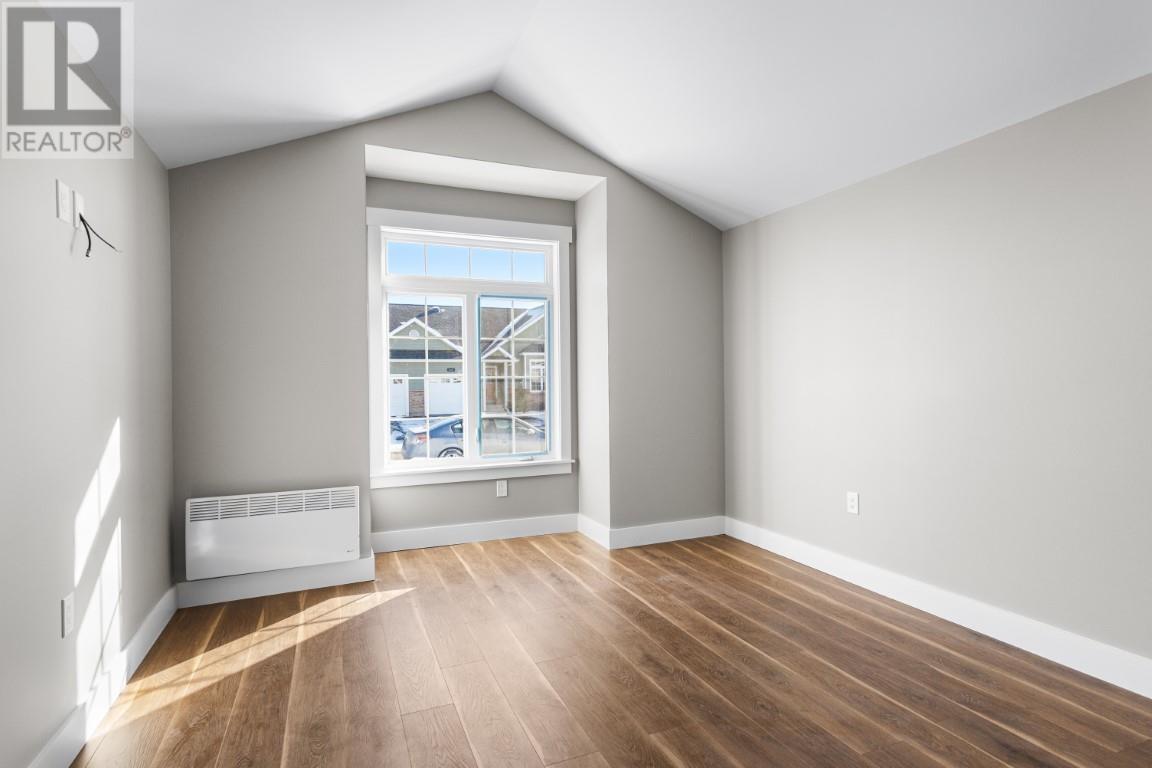 #13 625 Murphy Street - 2