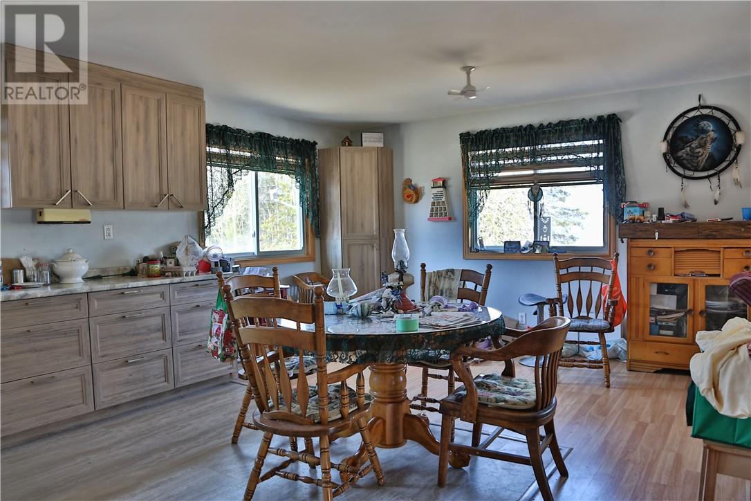 30 Grandor, Kagawong, Ontario, P0P1J0 — Photo 8
