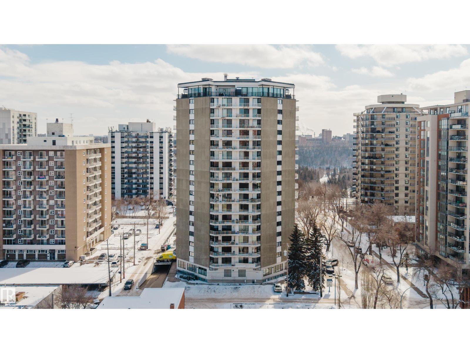 #402 10045 117 ST NW, Edmonton