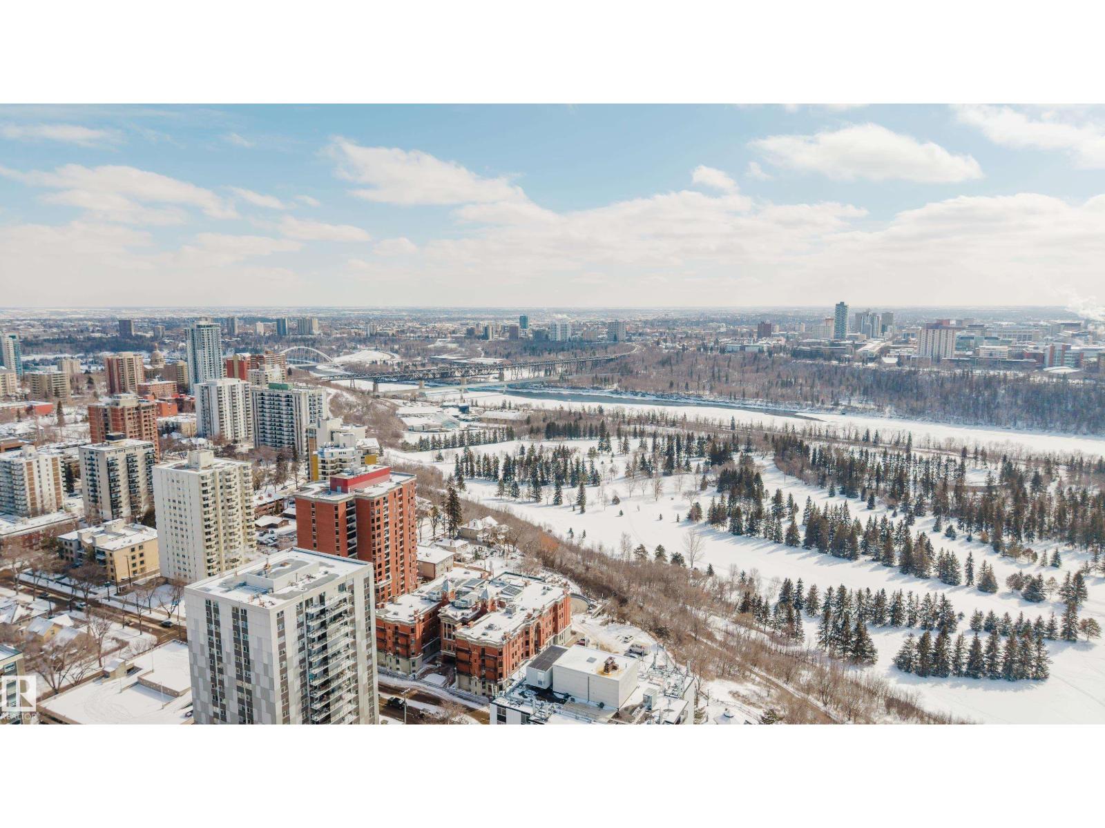 #402 10045 117 ST NW, Edmonton