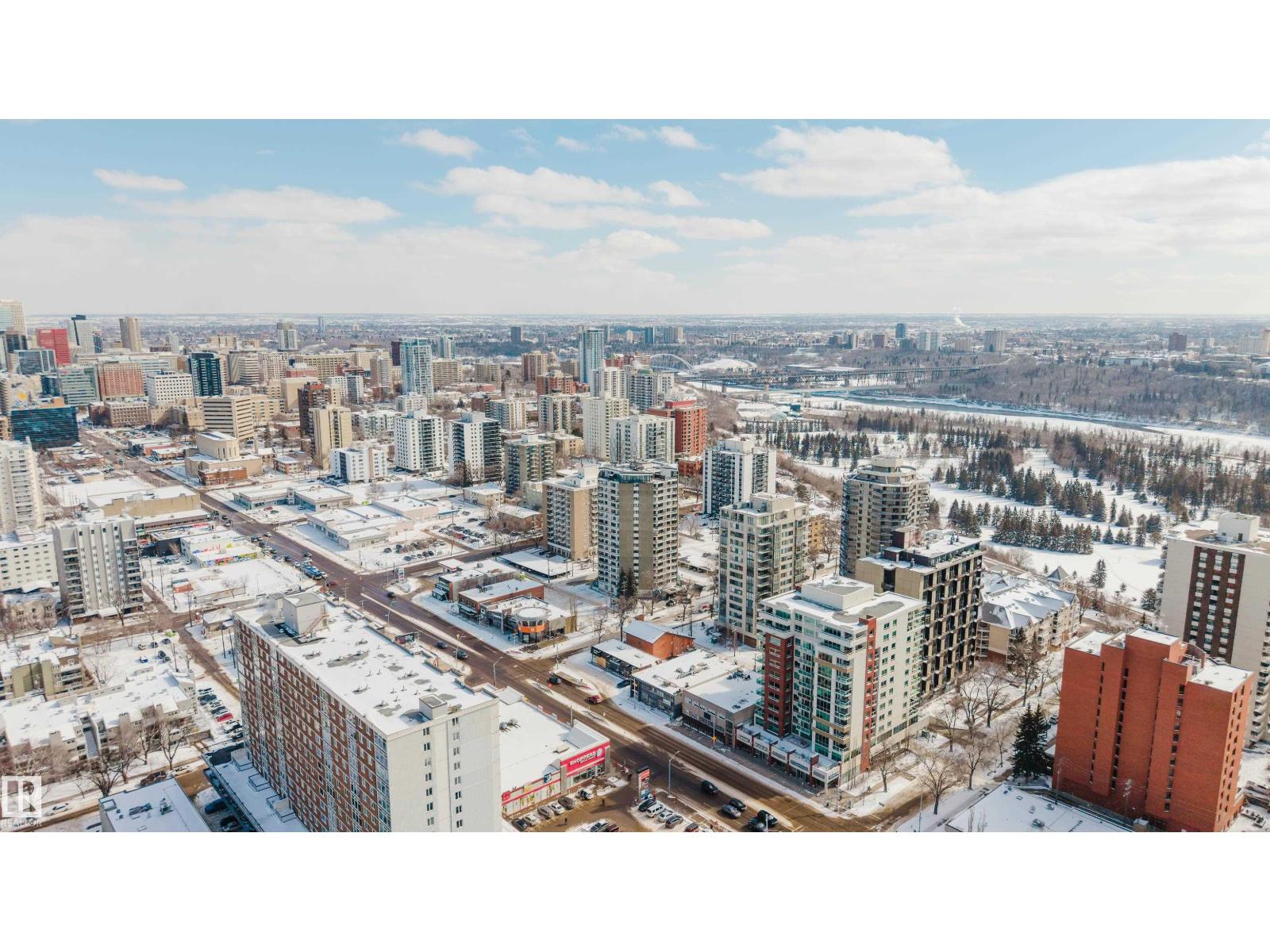 #402 10045 117 ST NW, Edmonton