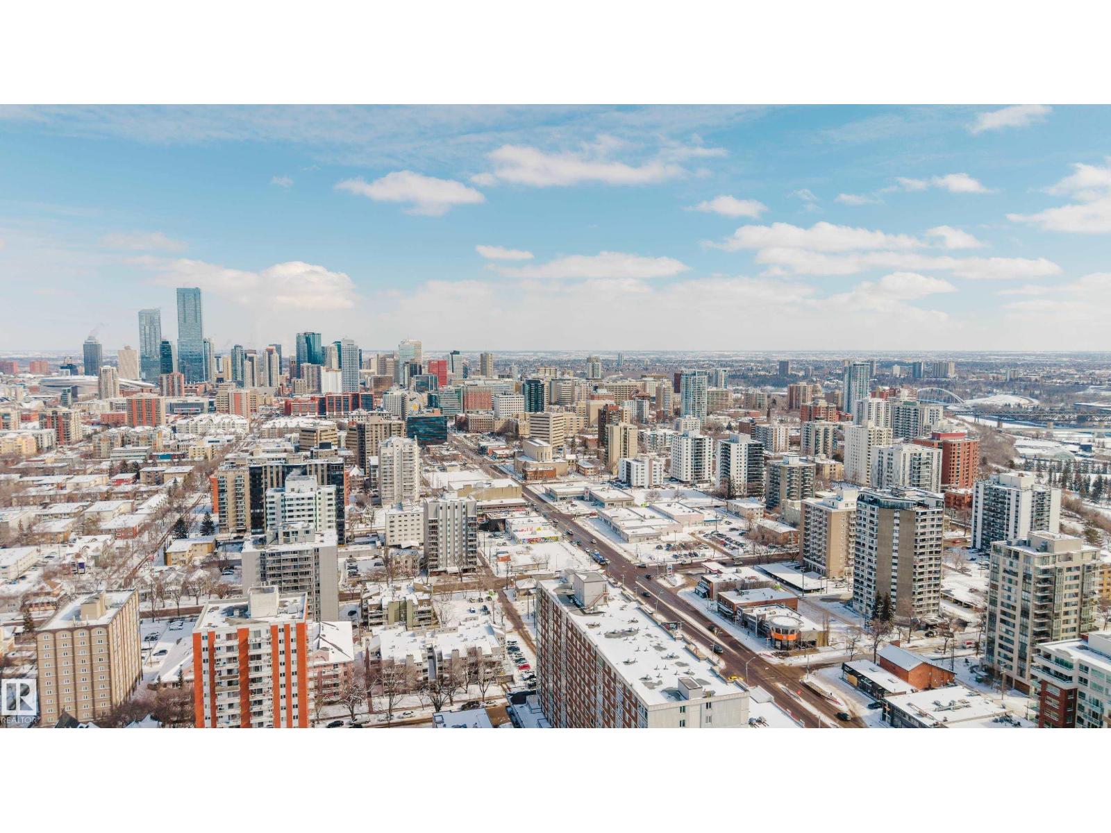 #402 10045 117 ST NW, Edmonton