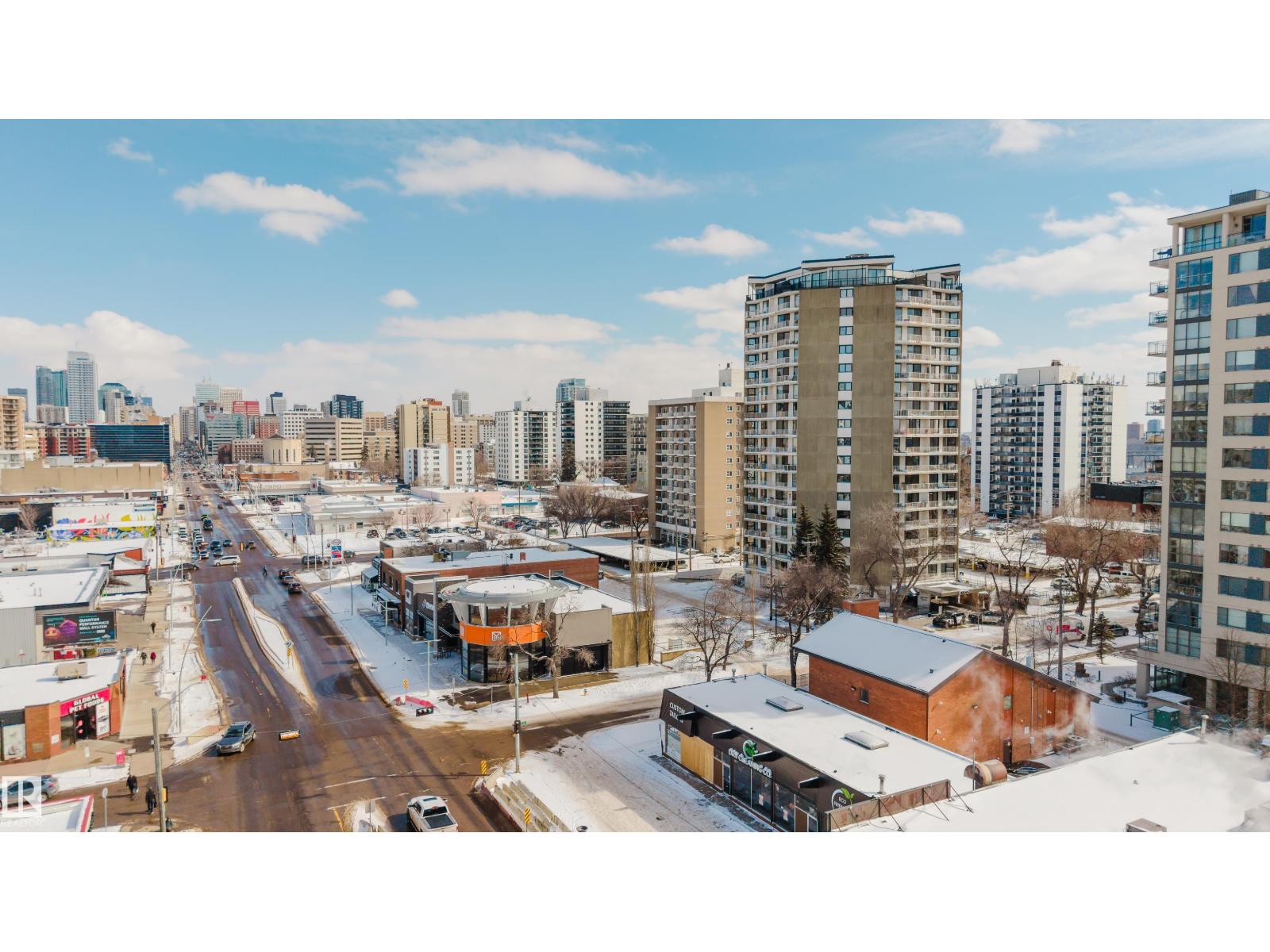 #402 10045 117 ST NW, Edmonton