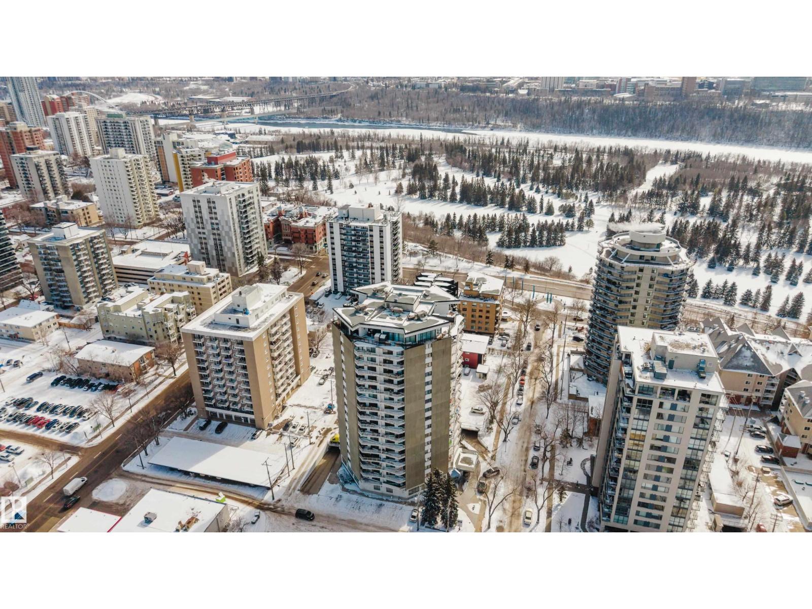 #402 10045 117 ST NW, Edmonton