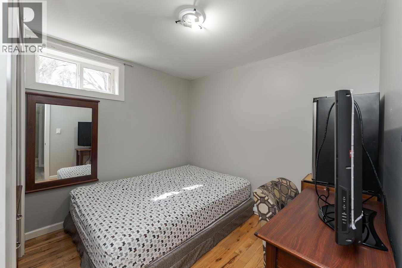 116 MCKENZIE AVENUE - 31