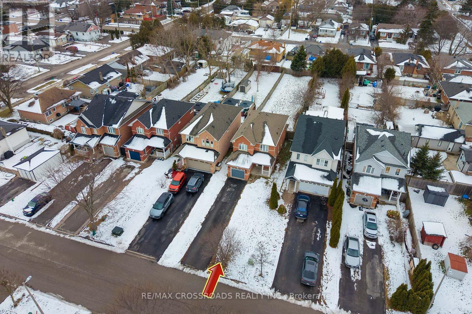510 HICKORY STREET N - 4