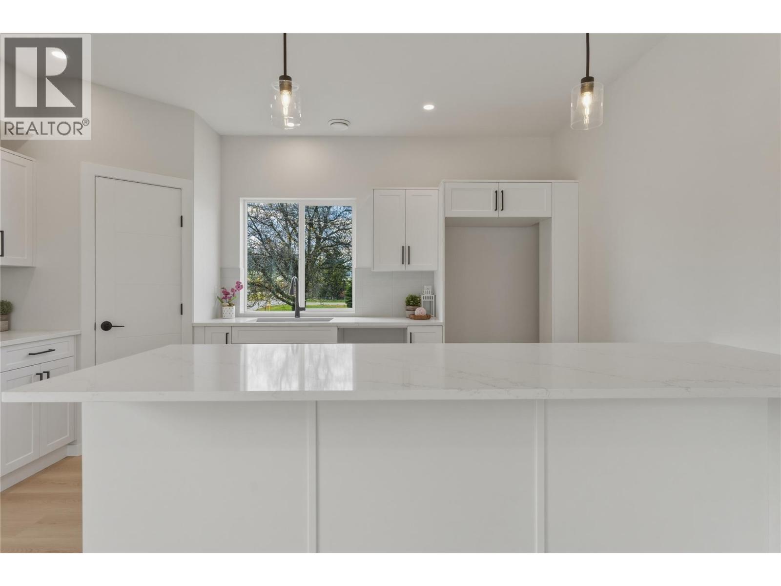 5661 Okanagan Landing Road Unit# 1, Vernon