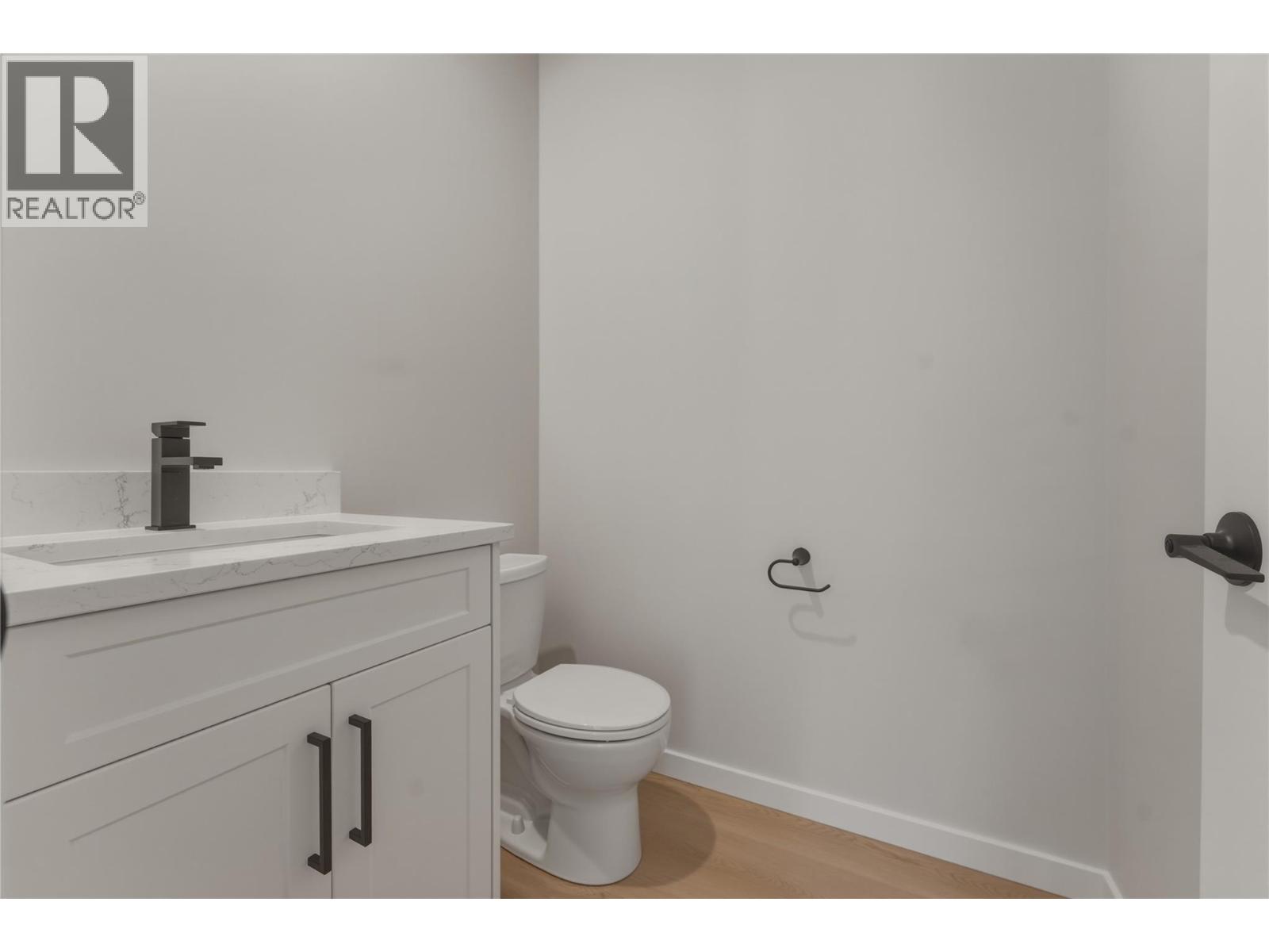 5661 Okanagan Landing Road Unit# 1, Vernon