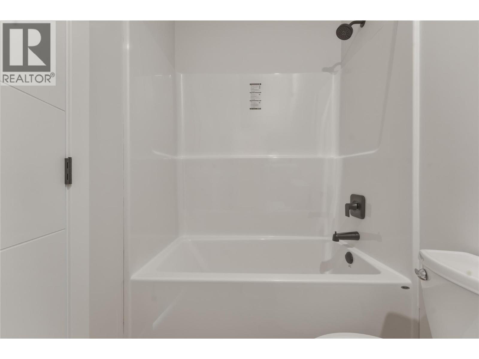 5661 Okanagan Landing Road Unit# 1, Vernon