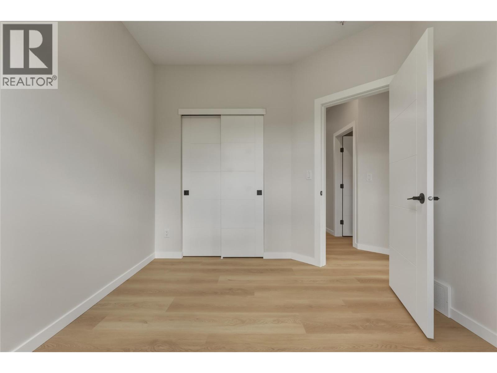 5661 Okanagan Landing Road Unit# 1, Vernon