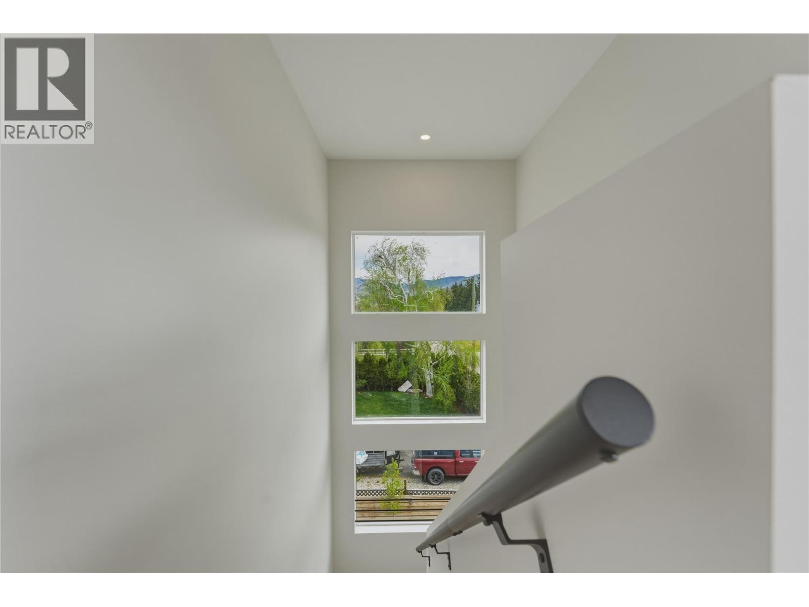 5661 Okanagan Landing Road Unit# 1, Vernon