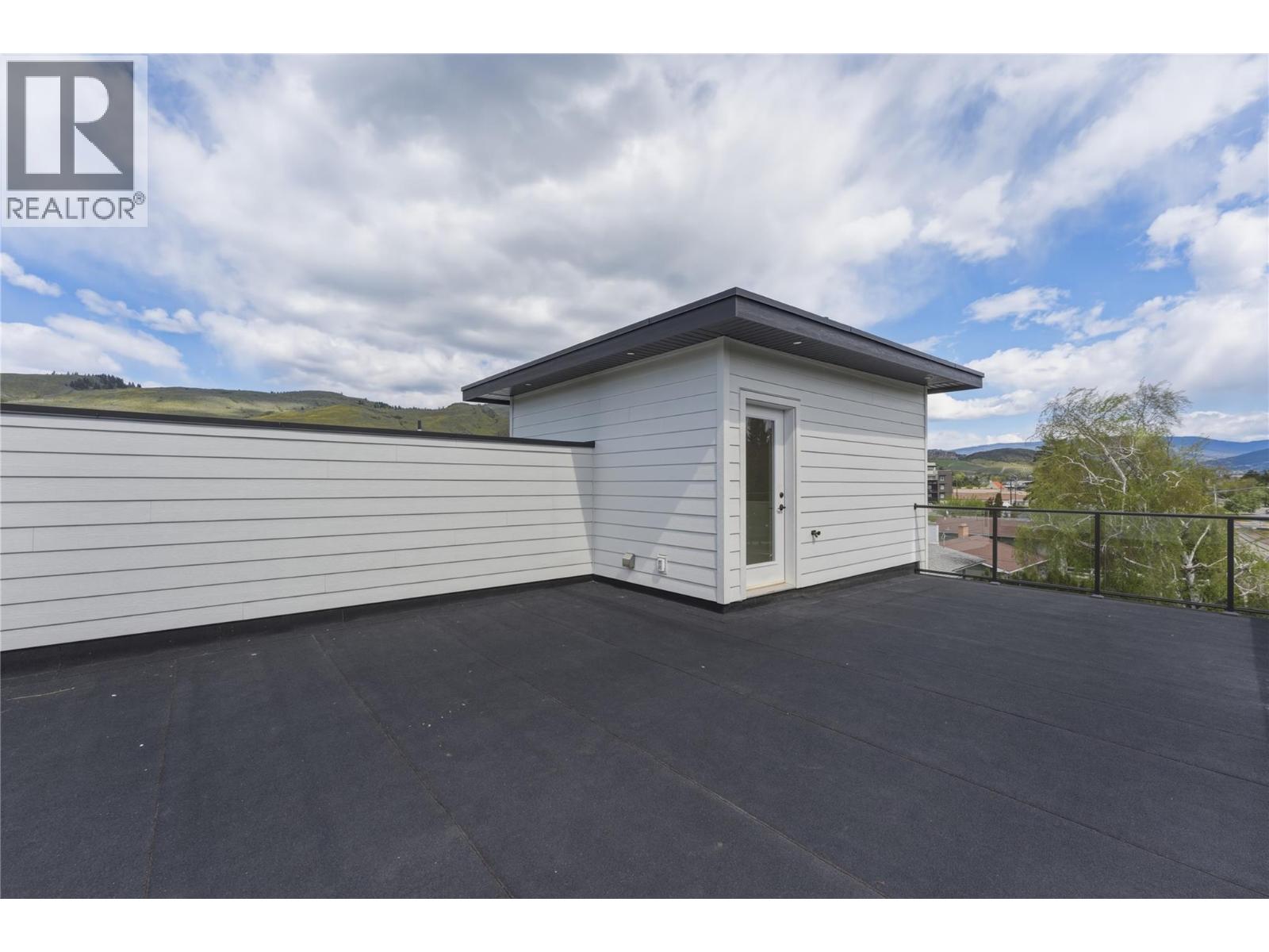 5661 Okanagan Landing Road Unit# 1, Vernon